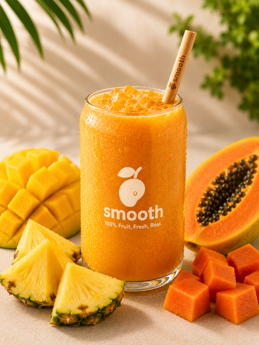 Sunshine Mix Smoothie mit Mango, Papaya und Ananas